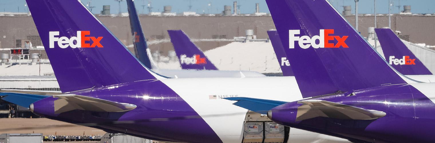 FedEx реорганізовує бізнес і збільшує дивіденди