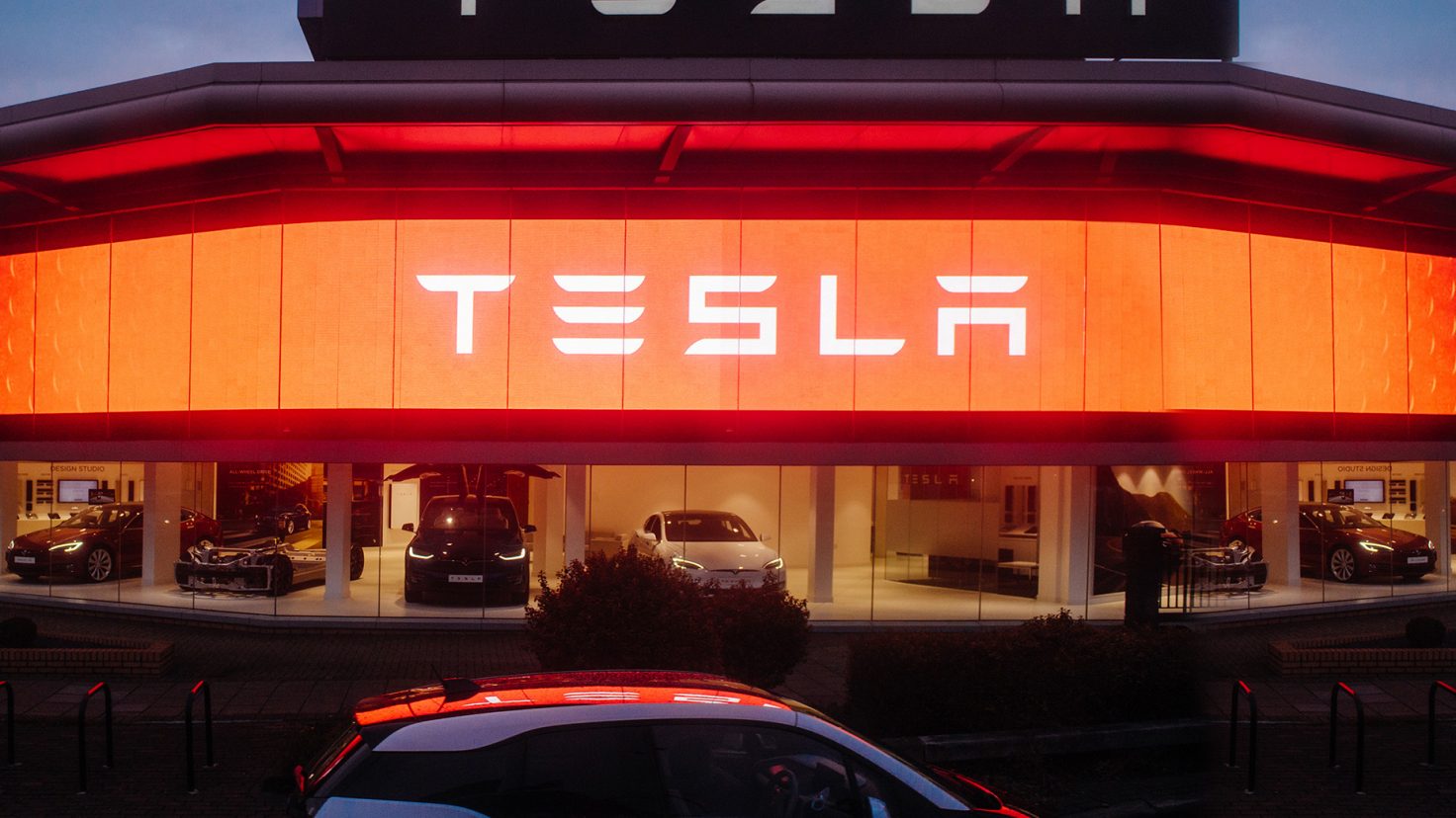 Звіт Tesla: зменшення цін вдарило по прибутках